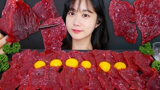 [ONHWA] Fresh raw beef + quail egg yolk chewing sound! ❤️