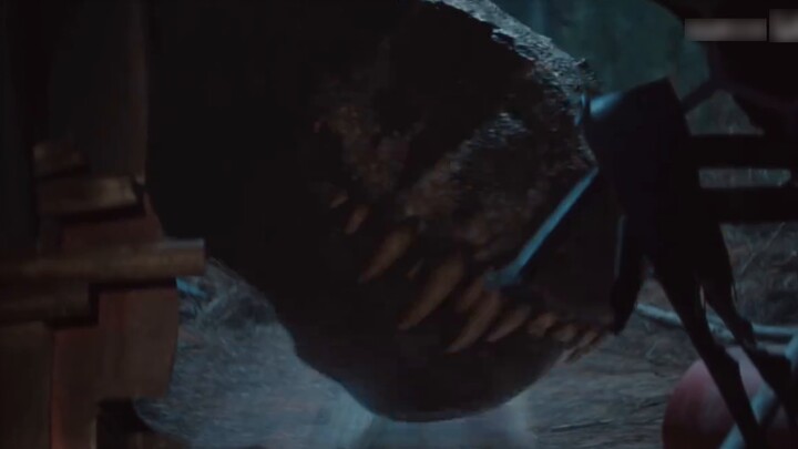 [Tang Tang] Aliens vs. dinosaurs? Hilarious commentary on the American online drama "Escape from the