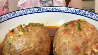 【Xiao Shi Nai Xiong】I only eat two lion heads today