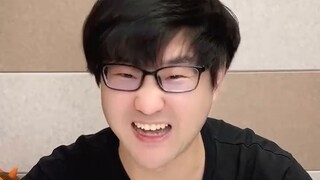 Looking at comics with vastly different settings, it's hard not to question the author's mental stat