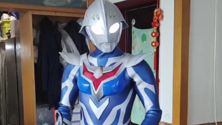 Leather shoulder pad production, the proportion of the shoulder pad on Nexus is indeed much better