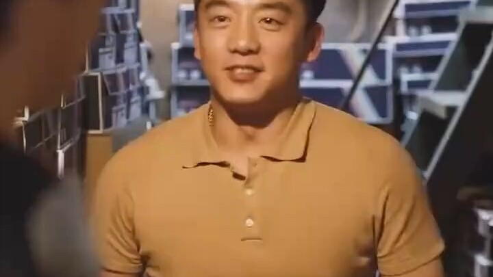 การคุกเข่าของผู้ใหญ่ล้วนเกิดจากความหมดหนทาง จนทำให้น้ำตาไหล