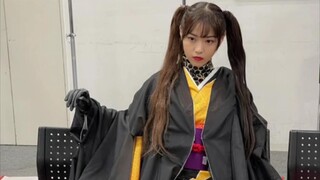 ฉากการถ่ายทำ New Kamen Rider, ภาพเบื้องหลัง, ภาพนิ่ง, การพากย์, นักแสดง, การออกแบบเครื่องแต่งกาย, Ne