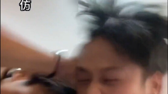 บัญชีนี้เป็นของบัญชีบริษัท Crazy Xiao Yangge! ฉันได้ติดตามเสี่ยวหยางเกอแล้ว