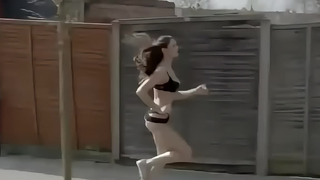 เวลาโฆษณาชุดชั้นใน