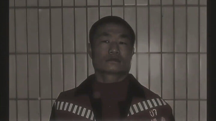 As the execution vehicle heads to the execution ground, whether it breaks down along the way or runs