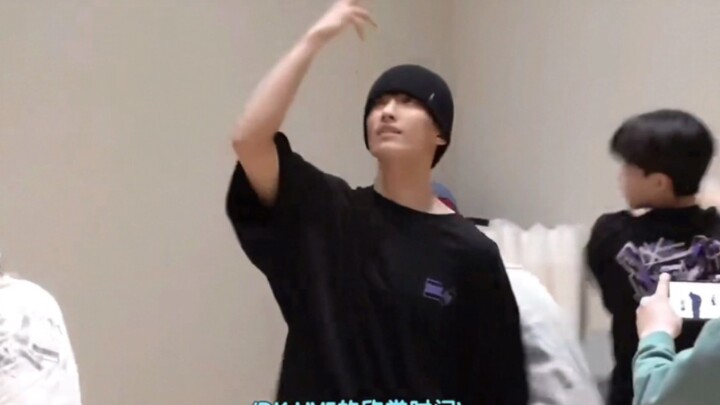 【อีซอกมิน】รู้ไหมว่าความเทพของไลฟ์คืออะไร? แค่ไลฟ์ในห้องซ้อมก็สะเทือนจนกระดูกสันหลังแทบแตกแล้ว!