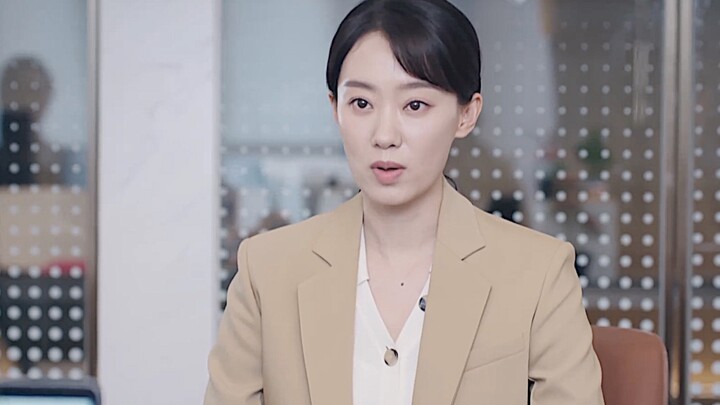 Thanks to a small favor, a stay-at-home mom unexpectedly got a life-changing opportunity.