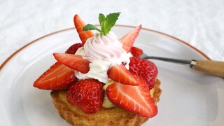 Anime Lovers Will Love This DreA Mi Strawberry Tart