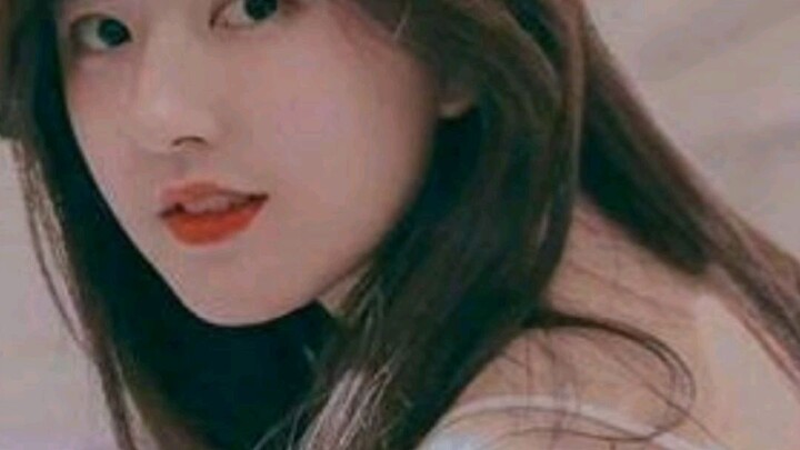 [Zhao Lusi]... Celebrate good times! 🎉🎉🎉🎉