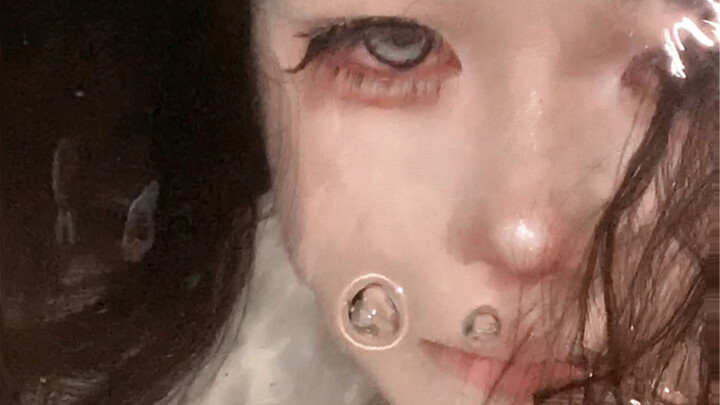 هل الشعور بالانكسار بعد الاختناق بالماء 108 مرة كافٍ؟