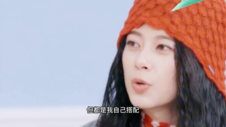 Turns out Zhao Zhaoyi's stunning outfits on "Youth With You" were all styled by herself, and some we