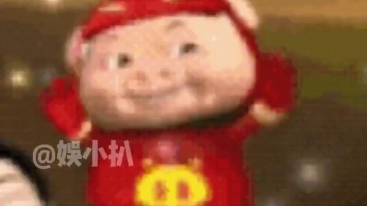 Quà tặng từ da lợn! Màn biểu diễn Chú Lợn Anh Hùng của trường thật là vui nhộn!