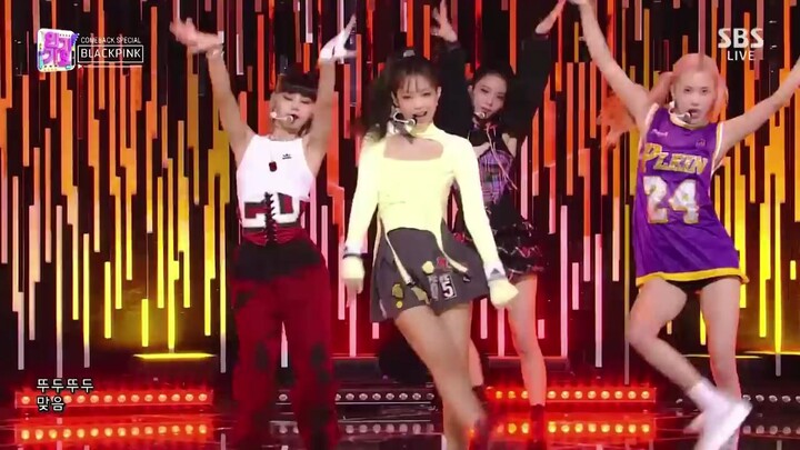 BLACKPINK(Pretty Savage)[MV]