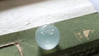 I gave a small piece of material to my apprentice. I thought he could make beads, but I didn't expec