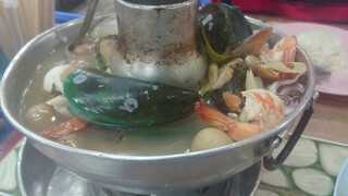 SeaFood spicy soup หม้อไฟโป๊ะแตก แซ่บมากบอกเลย