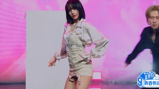 Lisa 青3导师秀 跳了蔡徐坤的《情人》