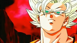 Bảy Viên Ngọc Rồng: Super Goku đang ở thời kỳ đỉnh cao về ngoại hình và kỹ năng chiến đấu, khi Super