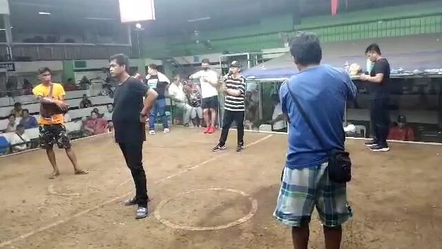 1st fight 2 hits champion