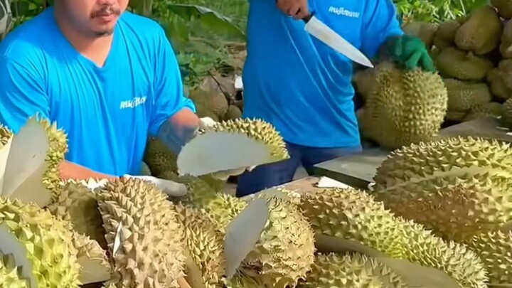 HILAW NA DURIAN, GINAGAWANG CRISPY SNACK! #DurianChips #ThaiFood #FoodDiscovery