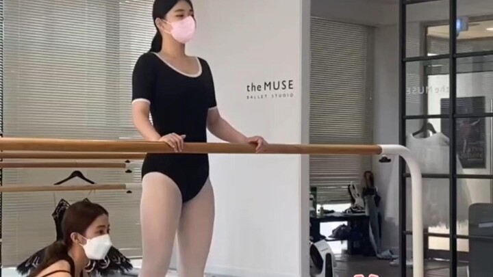 Kỷ niệm một năm quan tâm đến ballet