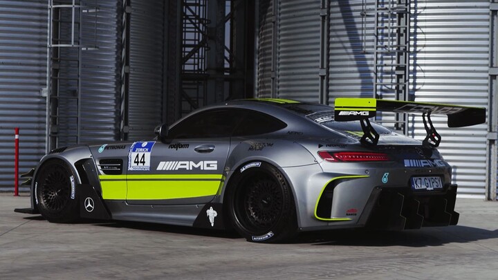 ⚠️Check if your phone has this feature                                               Mercedes-AMG & 