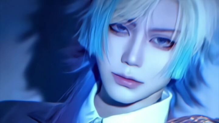 Cosplay versi Kaiser Michael><💙🌹