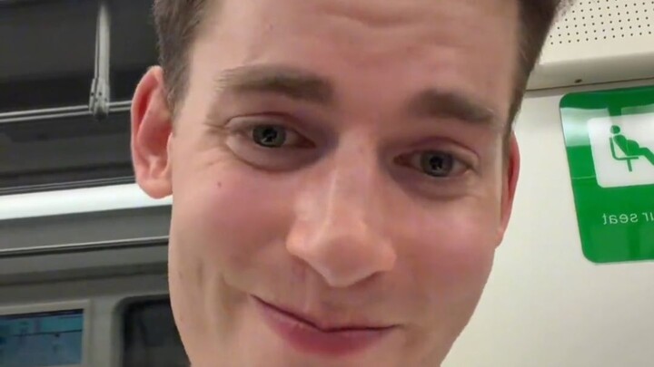 พวกเราเยอะ ให้เขาปรับนิสัยหน่อยมันผิดตรงไหน?