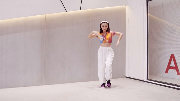 SISI One Song Time: Jazz Dance Basics [Coordination and Strength Training]