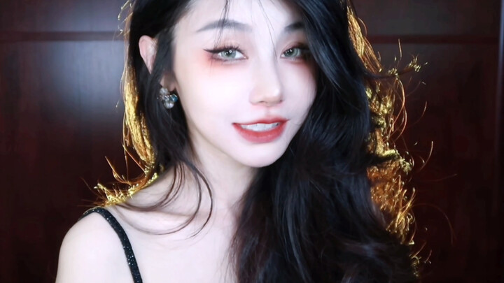 Đến đây, tổ tiên nhỏ bé