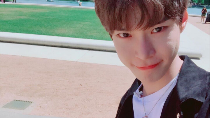 Kim Do-young: Hát được nốt cao, đọc được kinh, đương nhiên còn phải biết bật lưỡi.
