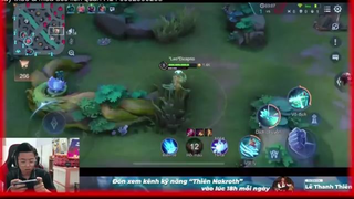 Aoi cực kì mượt trong tay của Thiên