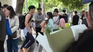 "من المرجح أن يجذب أسلوب أخيك شين تشيلي" استيقظت الأخت مبكرًا لاستقبال أخيها، ووجدت أن فتاة أعطت أخي