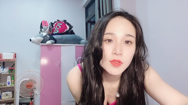 Hi