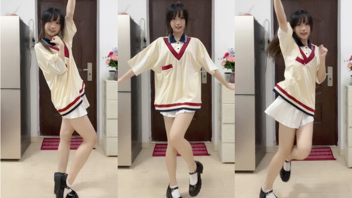 Who doesn’t like a girl full of energy! ? (*ˉ︶ˉ*)