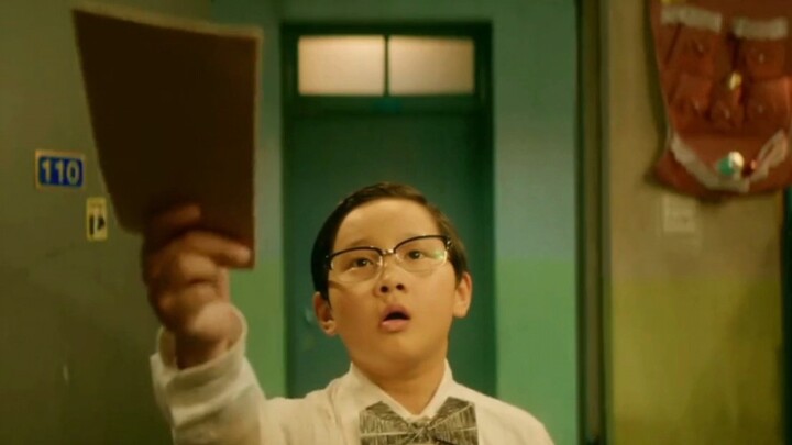 “ไม่คิดเลยว่าอัจฉริยะตัวน้อยคนนี้จะเก่งเรื่องจีบสาวด้วย ทำให้ฉันได้เปิดหูเปิดตาไปอีก!”