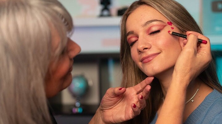 [Immersive Makeup Nanou] Grandma the makeup artist gives her granddaughter a Valentine’s Day look—so