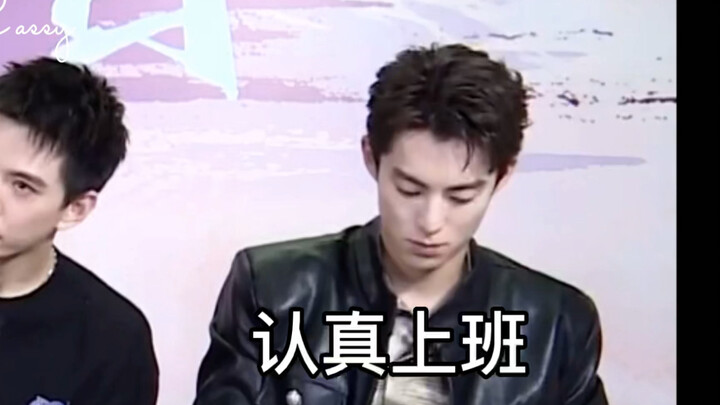 【Gravitasi Di Xin】220817 Siaran Langsung Manis ‖ Wang Hedi, Jangan Terlalu Mencintainya!