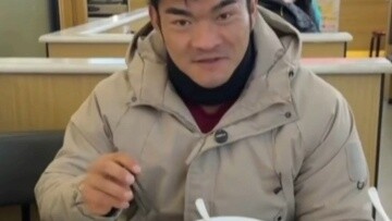 Kali ini Li Wei benar-benar kehilangan segalanya. Netizen bertemu Li Weigang hanya makan ramen, dan 
