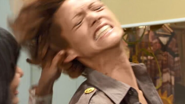 【Reaction Type 1】A female fan is watching Oz. This is her feeling about the movie.