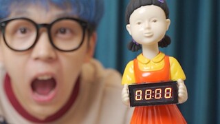 Sử dụng đồng hồ báo thức kỳ lạ của Squidward Games để đánh thức bạn gái của bạn! Tôi đã bị đánh.