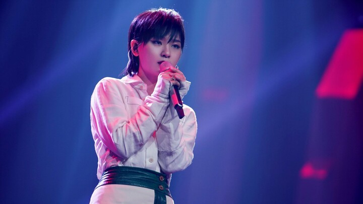 ماذا يفعل المشاهير الذين يعيشون وحدهم دون عمل؟ لا عجب أن لديها الثقة لرفض الضغط للزواج.