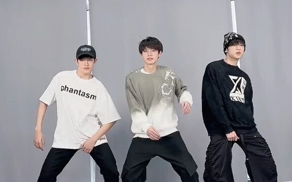 【تشو تشي شين / تشانغ جي / تشانغ جون هاو】«ماء!!»