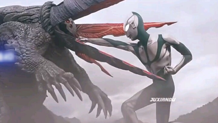 Ultraman terkuat, monster ketakutan saat melihatnya