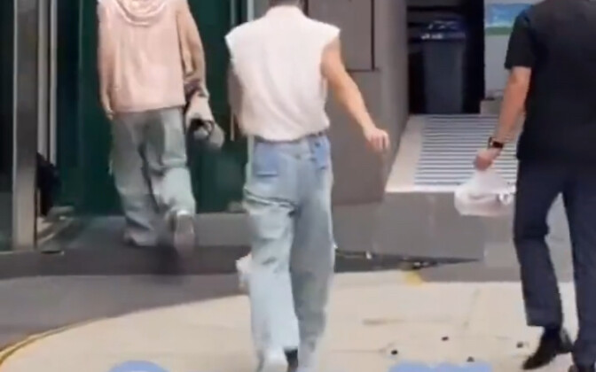 How can someone look so different from the front than from the back?