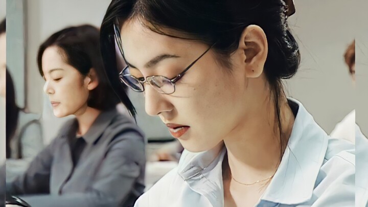 Pada tahun itu, di usia baru 19 tahun, ia telah berhasil menghidupkan sosok perempuan jahat yang beg