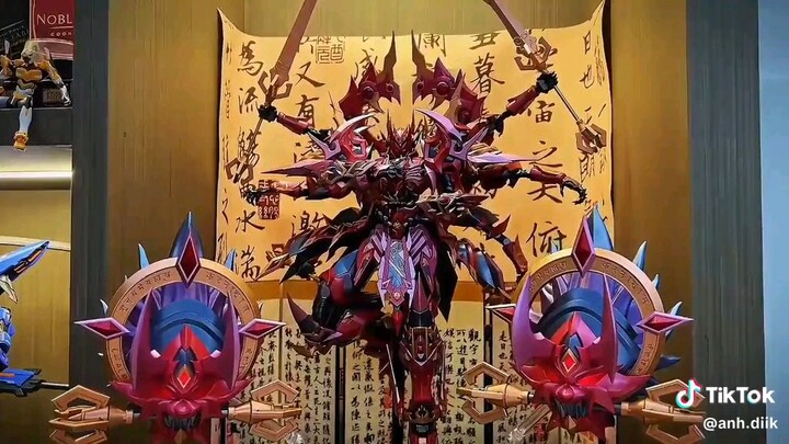 Mô hình Asura Gundam, mê mô hình