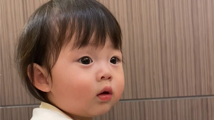 [Baby's Social Life] Sometimes Introverted, Sometimes Extroverted