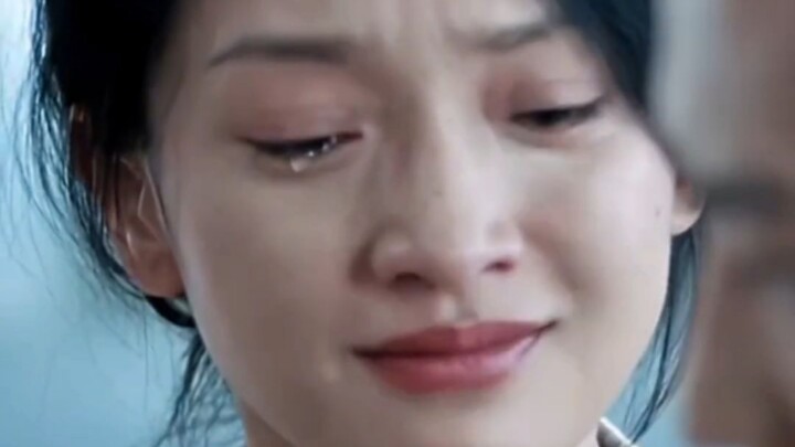 Những tin nhắn cuối cùng gửi đi đều thấm đẫm máu và nước mắt. Những tin nhắn cuối cùng gửi đi đều th