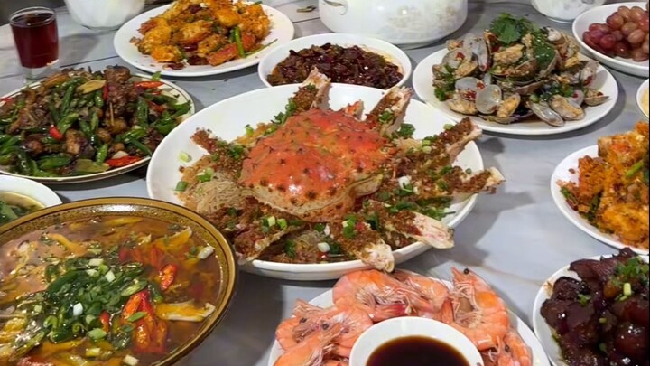 Có một cô con gái biết nấu ăn, cảm giác ấy là như thế nào nhỉ～